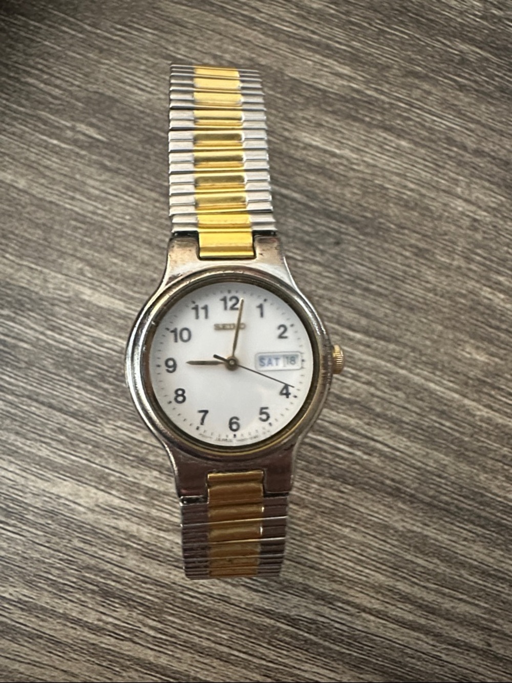 Seiko Two-Tone Silver and Gold Round Analog Watch
